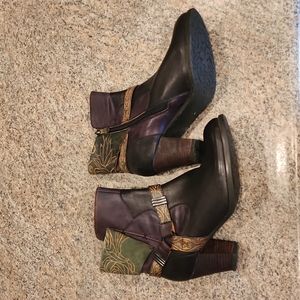 Laura Vita women's boots size 39